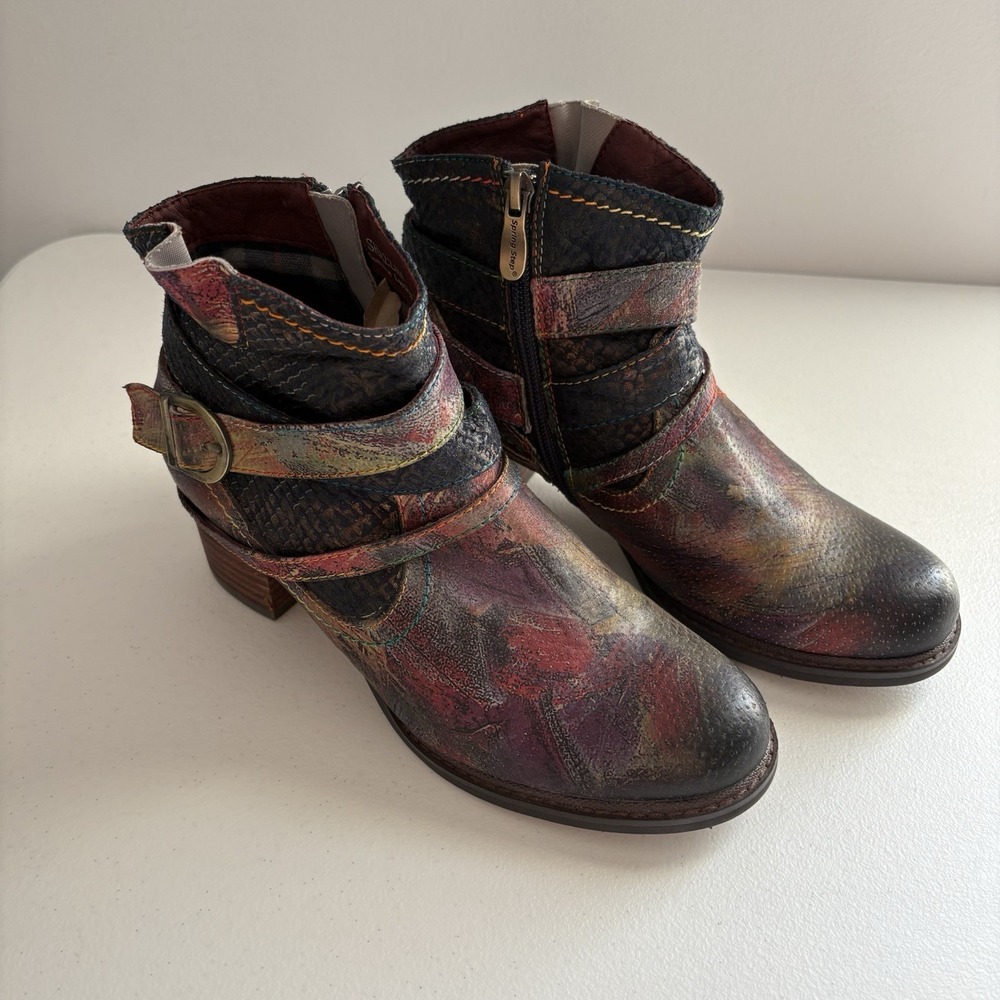 L'Artiste Shazzam Boots Size 37 EUR 6.5 US Artsy Steampunk Statement Maximalist